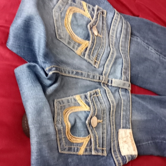 JEANS - Picture 6 of 7